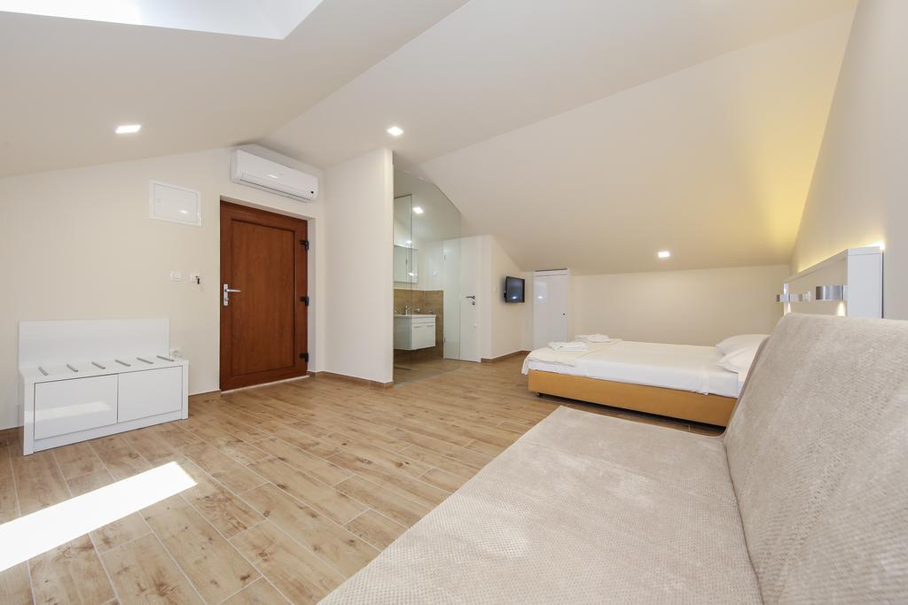 Idassa Atrium Rooms ザダル エクステリア 写真