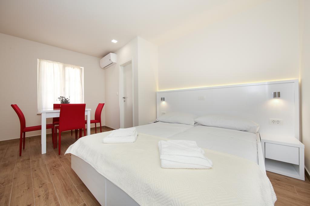 Idassa Atrium Rooms ザダル エクステリア 写真