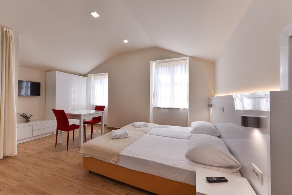Idassa Atrium Rooms ザダル エクステリア 写真