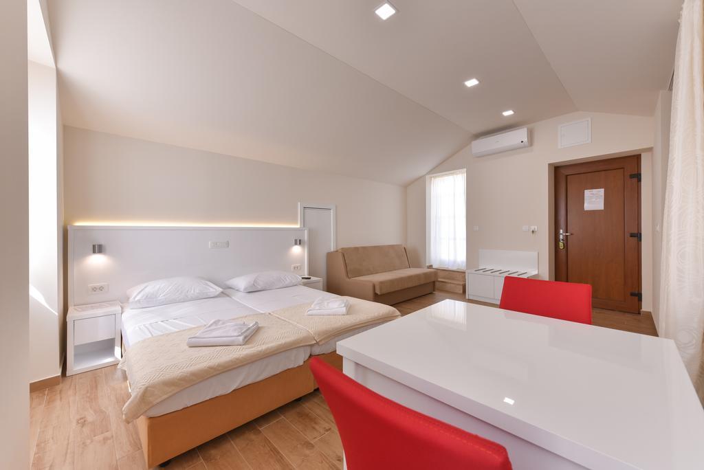 Idassa Atrium Rooms ザダル エクステリア 写真